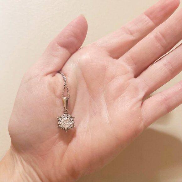 14k White Gold Moisssanite Necklace - Picture 3 of 3